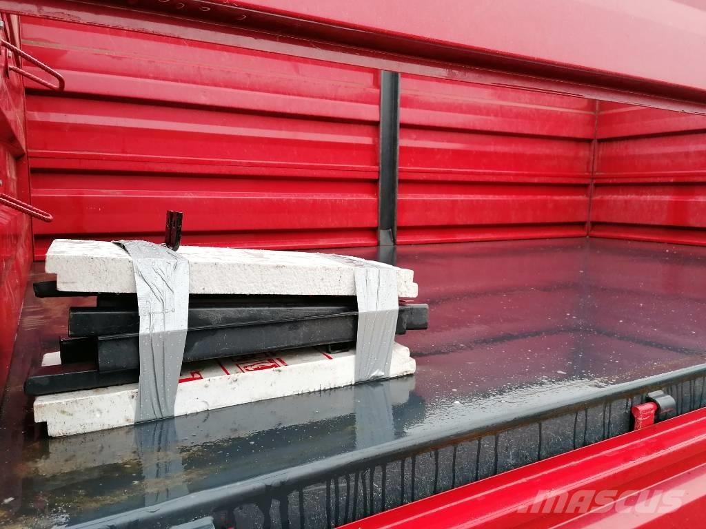 Tuhti WS100 مقطورات للأغراض العامة