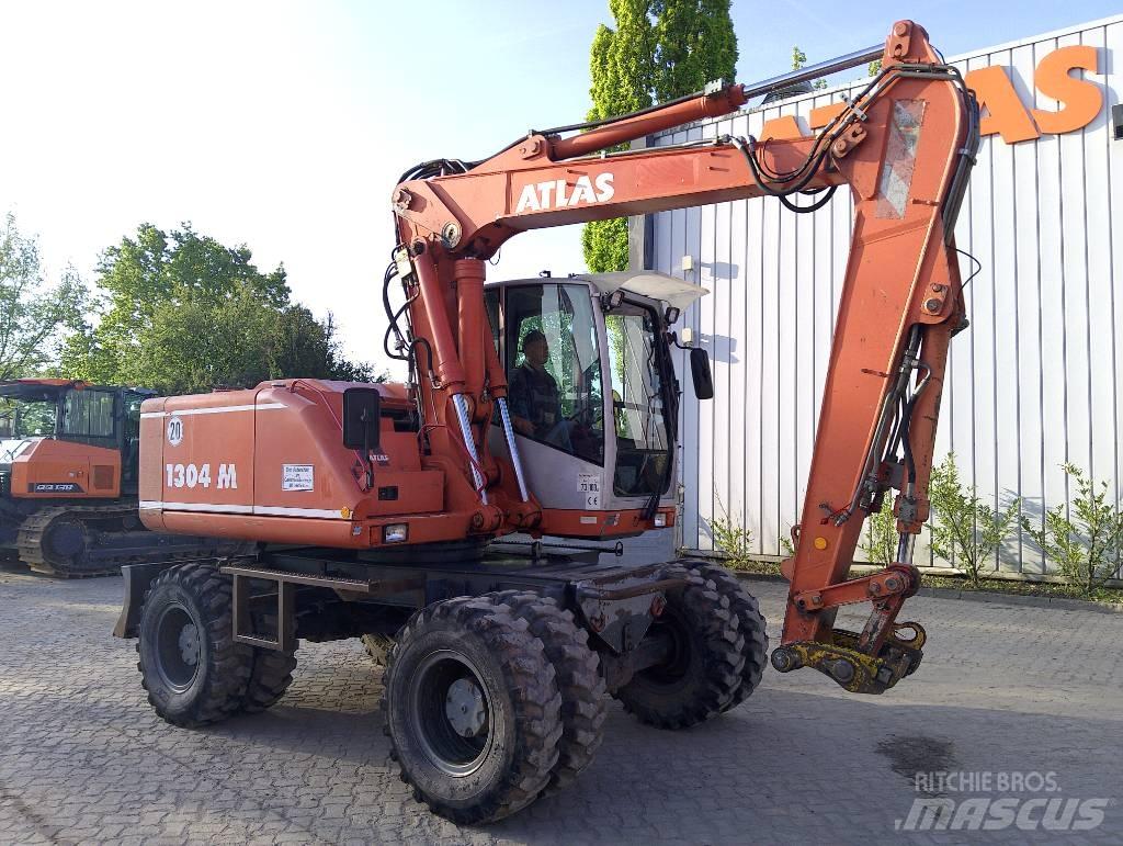 Atlas AB1304M حفارات بعجل