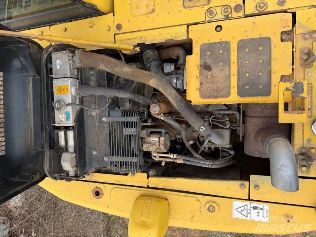 Komatsu PC 120-8 حفارات زحافة