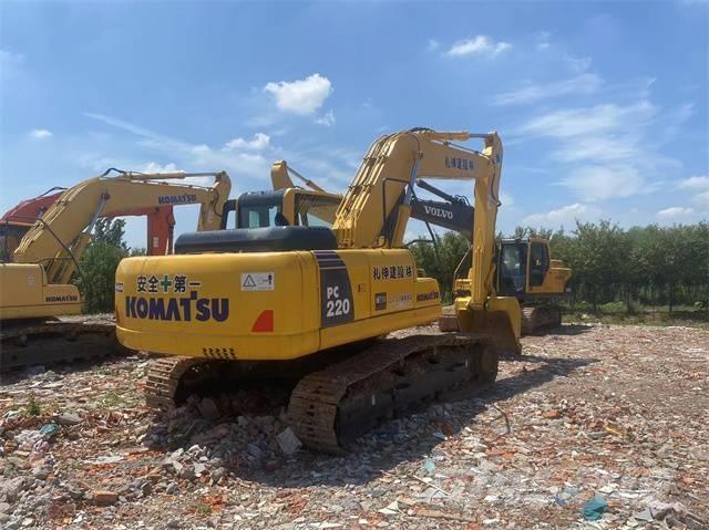 Komatsu PC 200-8N1 حفارات زحافة