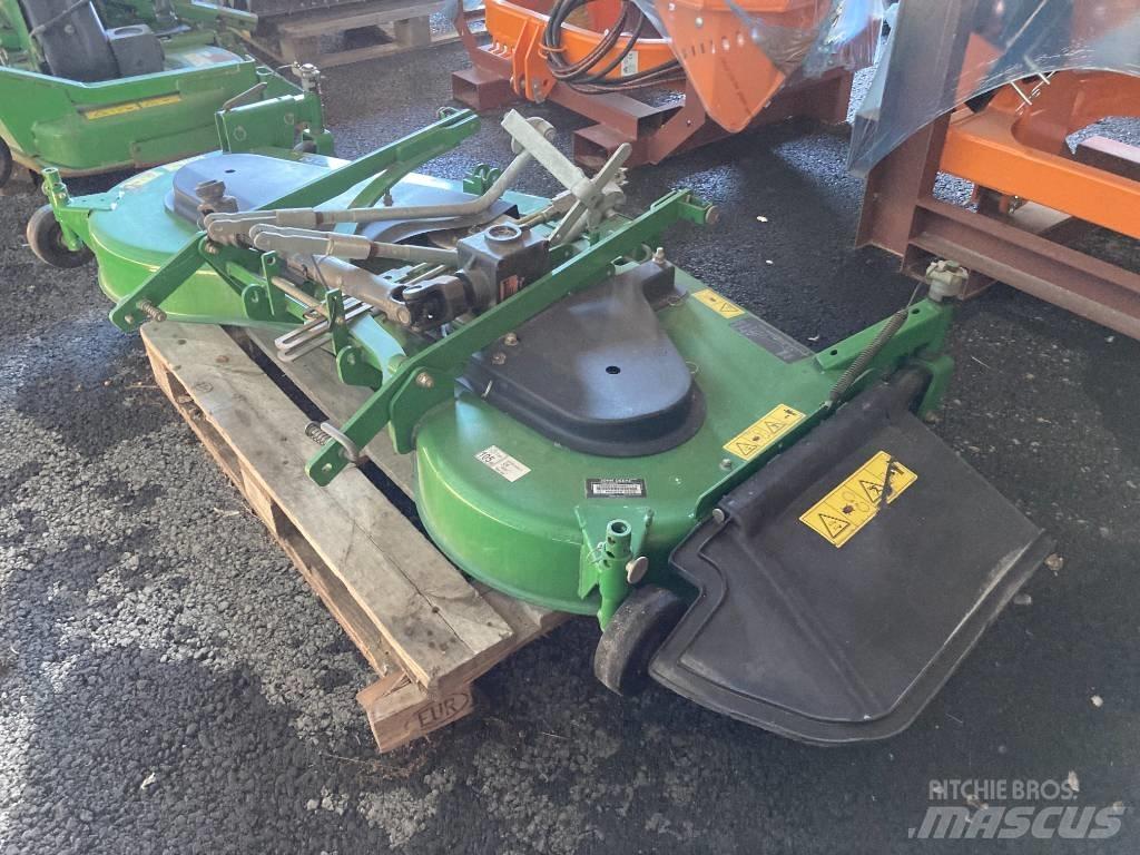 John Deere 7 Iron ماكينات أخرى لتجهيز الأراضي