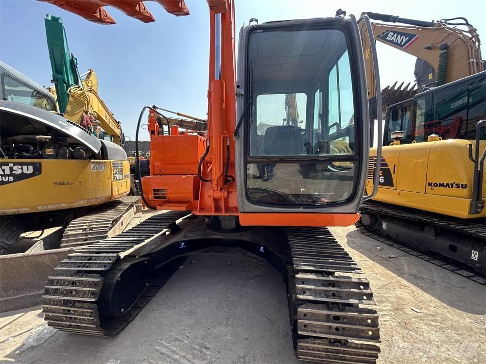Hitachi EX 60-5 حفارات صغيرة أقل من 7 طن (حفارات صغيرة)