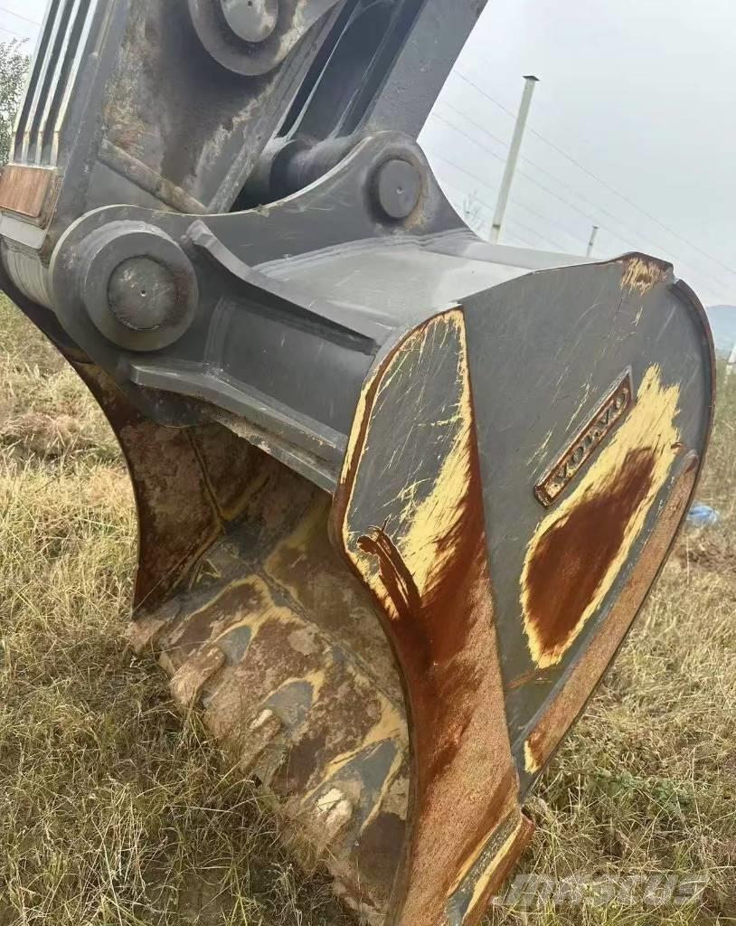 Volvo EC 380 حفارات زحافة