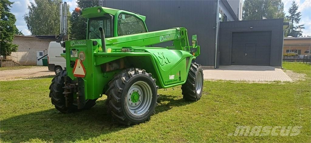 Merlo P 41.7 معدات مناولة لأغراض الزراعة