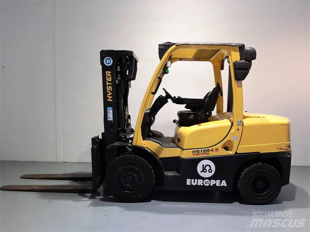 Hyster H4 5FTS5 شاحنات الديزل