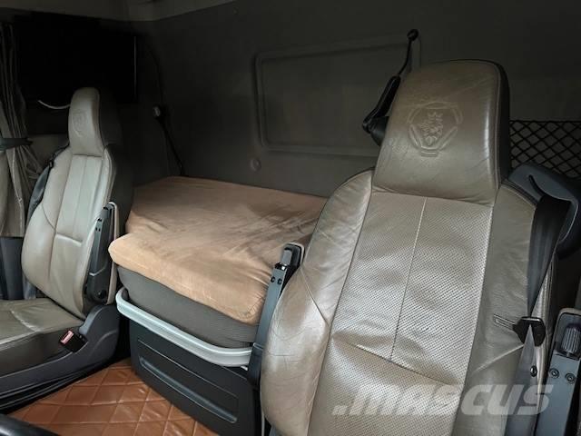 Scania R 730 وحدات الجر