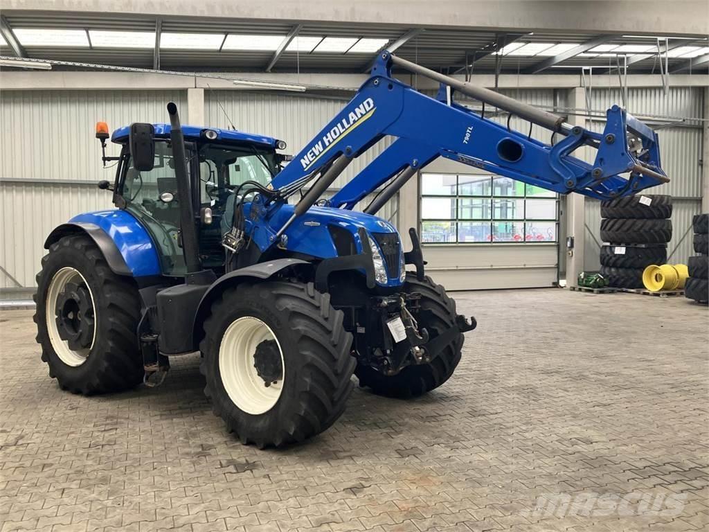 New Holland T7.270 الجرارات