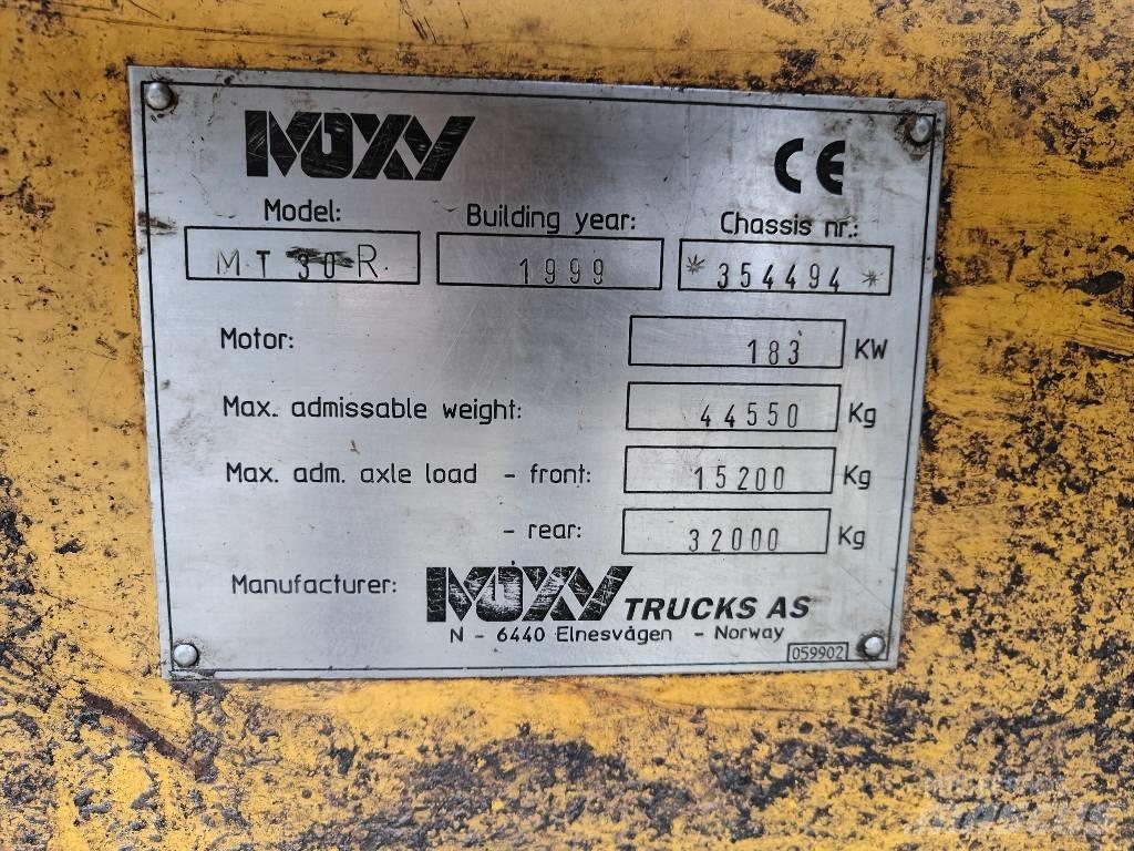 Moxy MT 30 ساحبات مفصلية