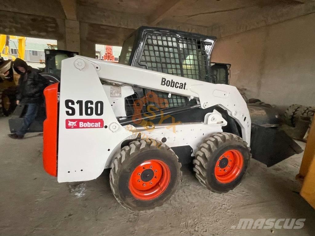 Bobcat S160 لوادر انزلاقية التوجيه
