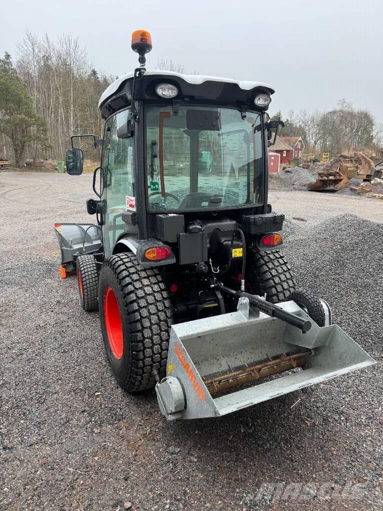 Bobcat Ct2540 جرارات مدمجة