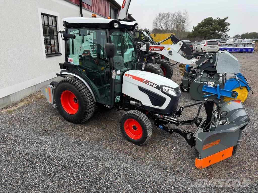 Bobcat Ct2540 جرارات مدمجة