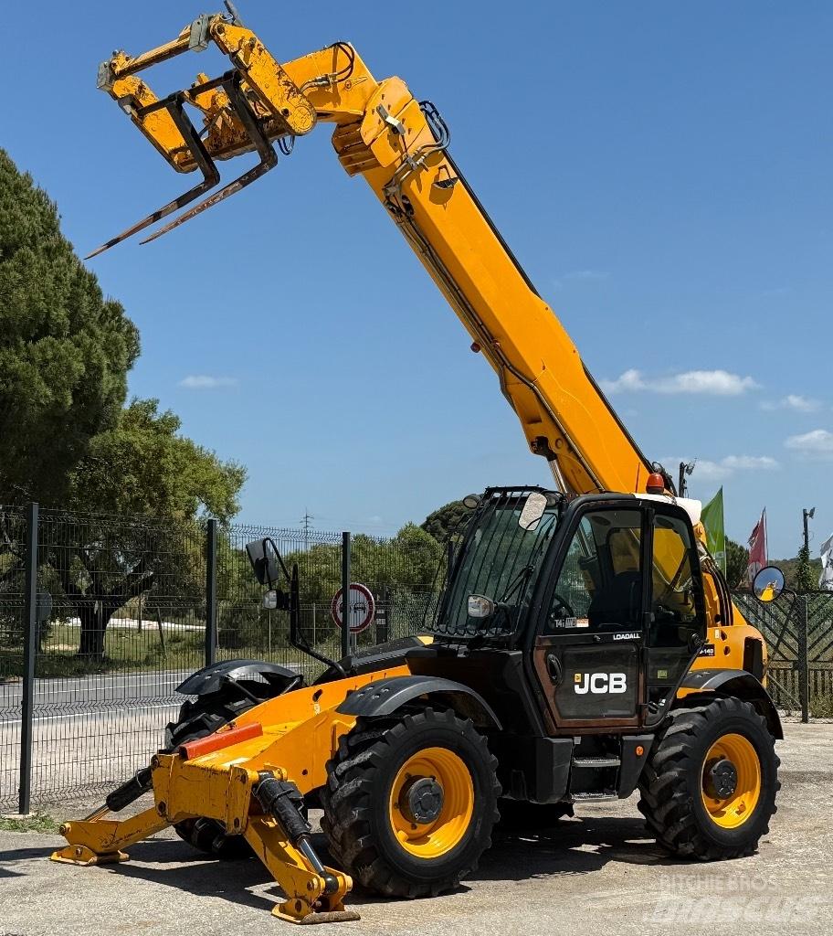 JCB 540-140 مناولات متداخلة