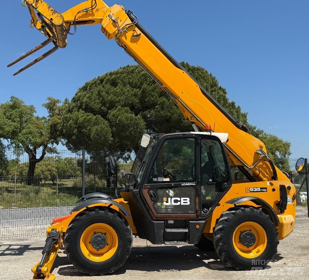JCB 540-140 مناولات متداخلة