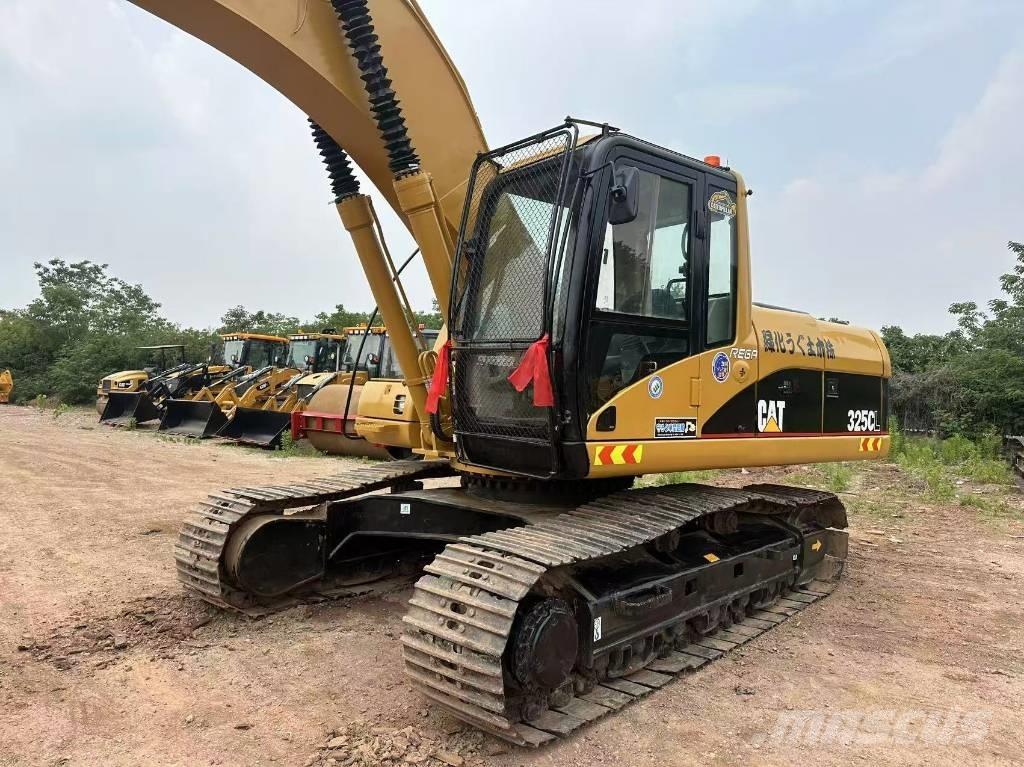CAT 325CL حفارات زحافة