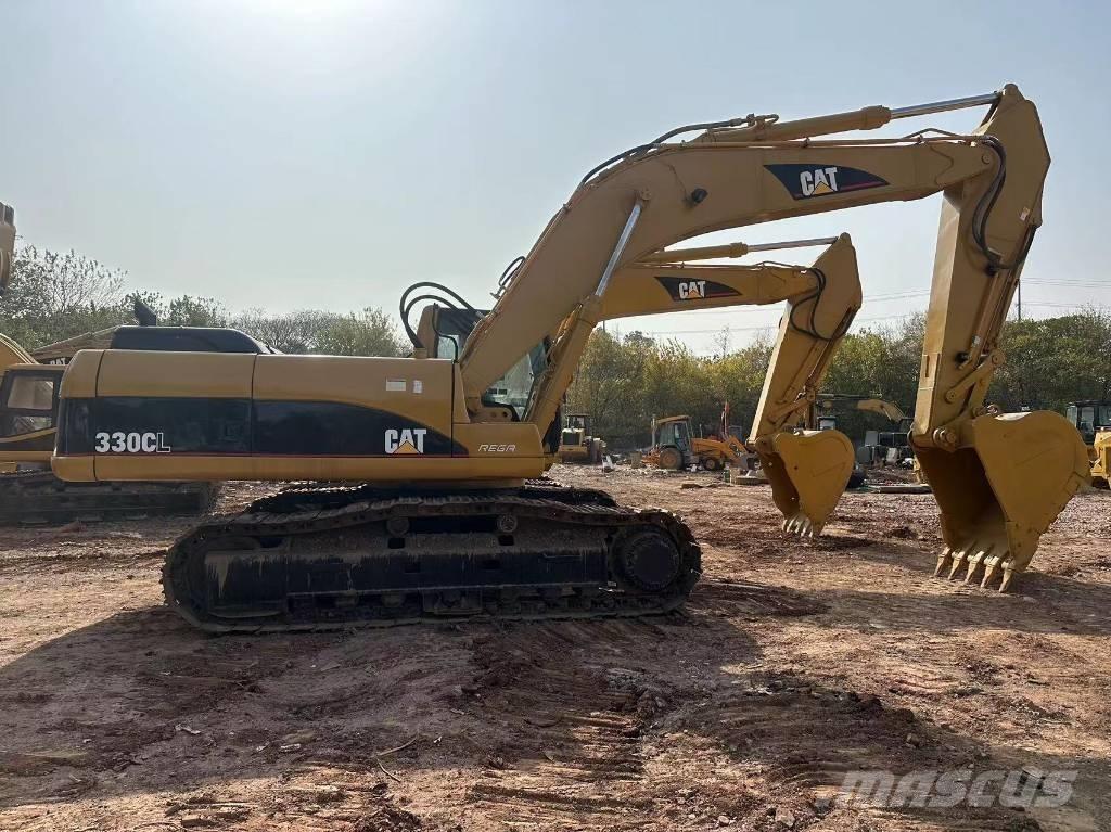 CAT 330 C حفارات زحافة