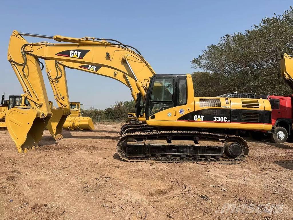 CAT 330 C حفارات زحافة