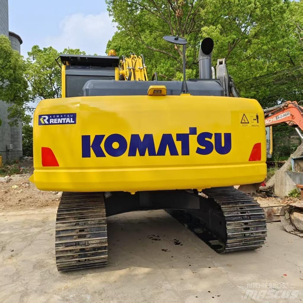 Komatsu PC 200-7 حفارات زحافة