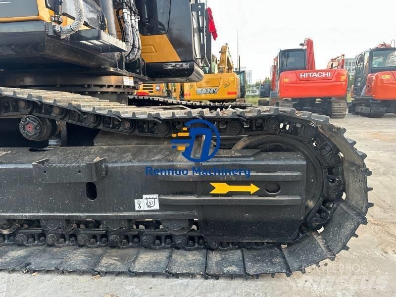 Sany SY 215 C-pro حفارات زحافة