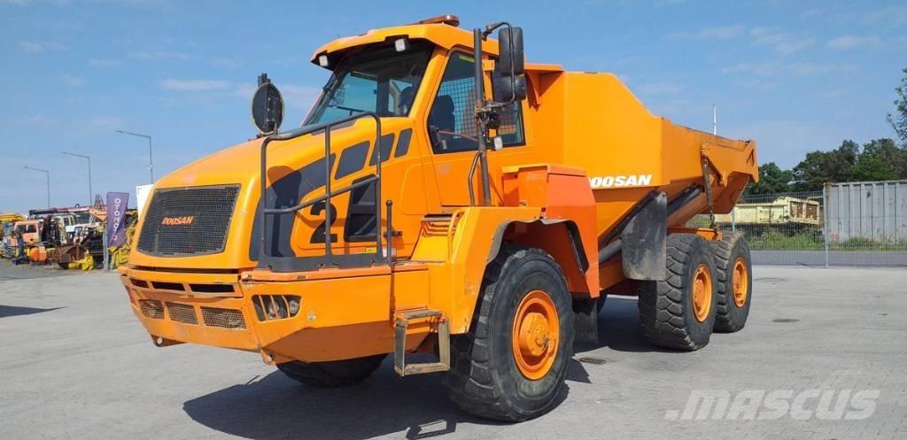 Doosan DA 30 ساحبات مفصلية