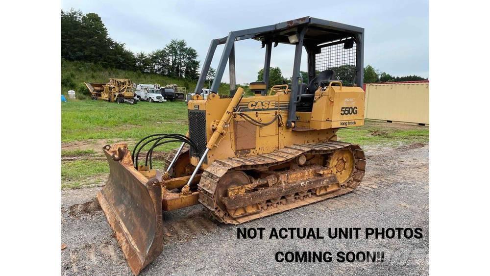 CASE 550 G بلدوزرات مجنزرة