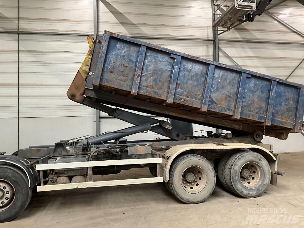 Volvo FH 16 520 8X4 شاحنات الرافعات الخطافية
