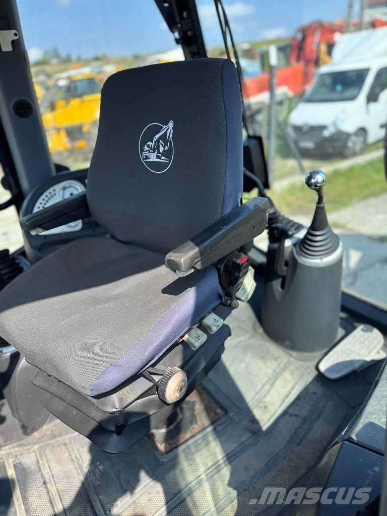 JCB 3 CX لوادر ذات جرافات عكسية