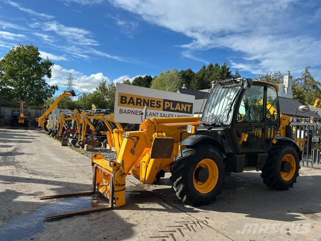 JCB 532-120 مناولات متداخلة