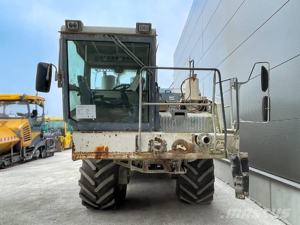 Wirtgen WR 2400 معدات إعادة تدوير الأسفلت