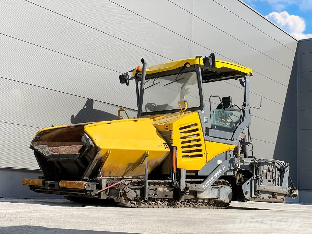 Vögele SUPER 1900-3I معدات السفلتة