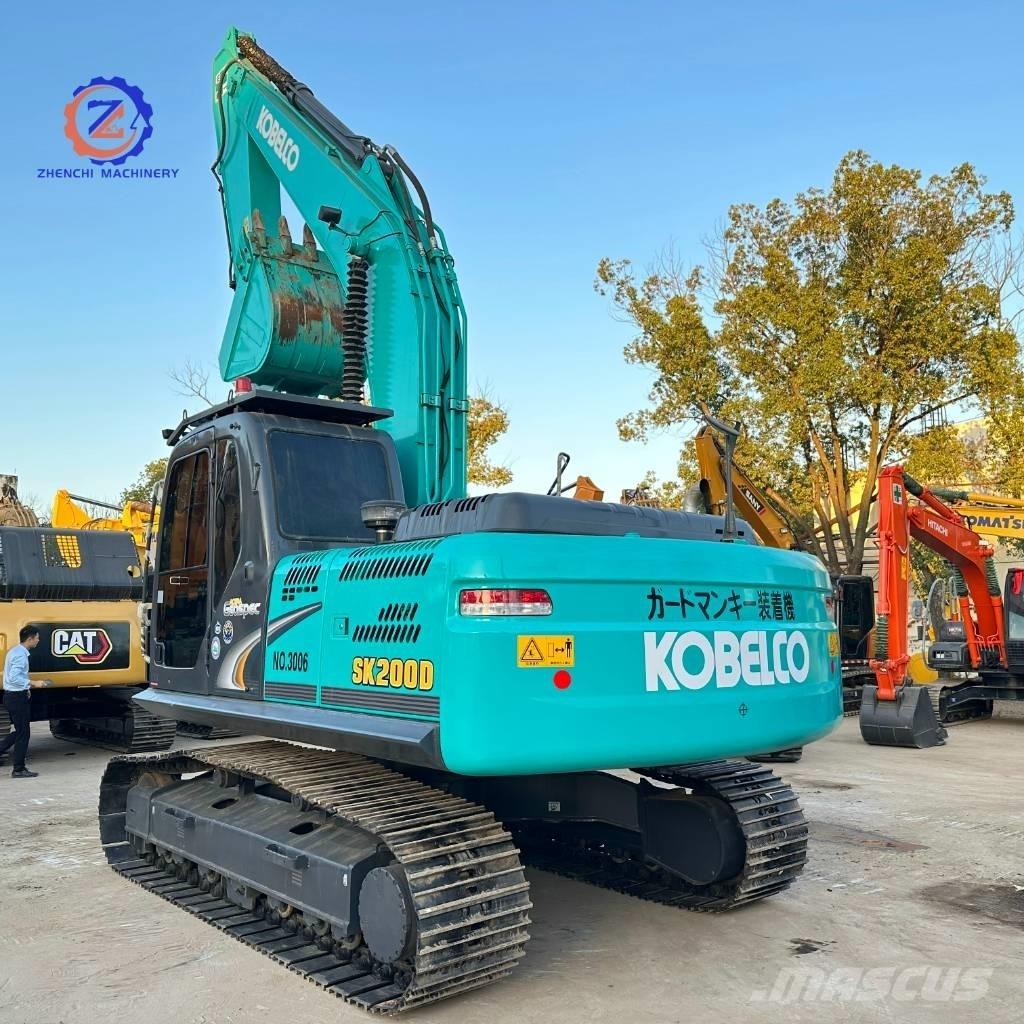 Kobelco SK 200 حفارات زحافة
