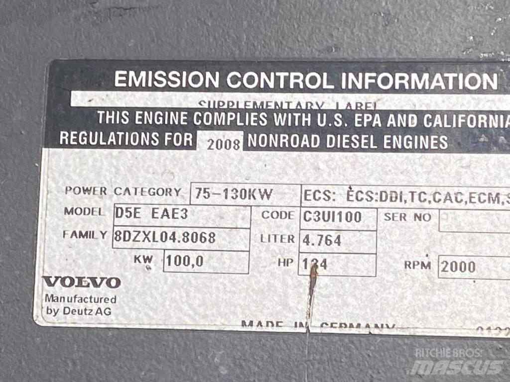 Volvo EW 140 C حفارات بعجل
