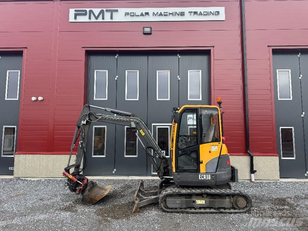 Volvo ECR 38 حفارات صغيرة أقل من 7 طن (حفارات صغيرة)
