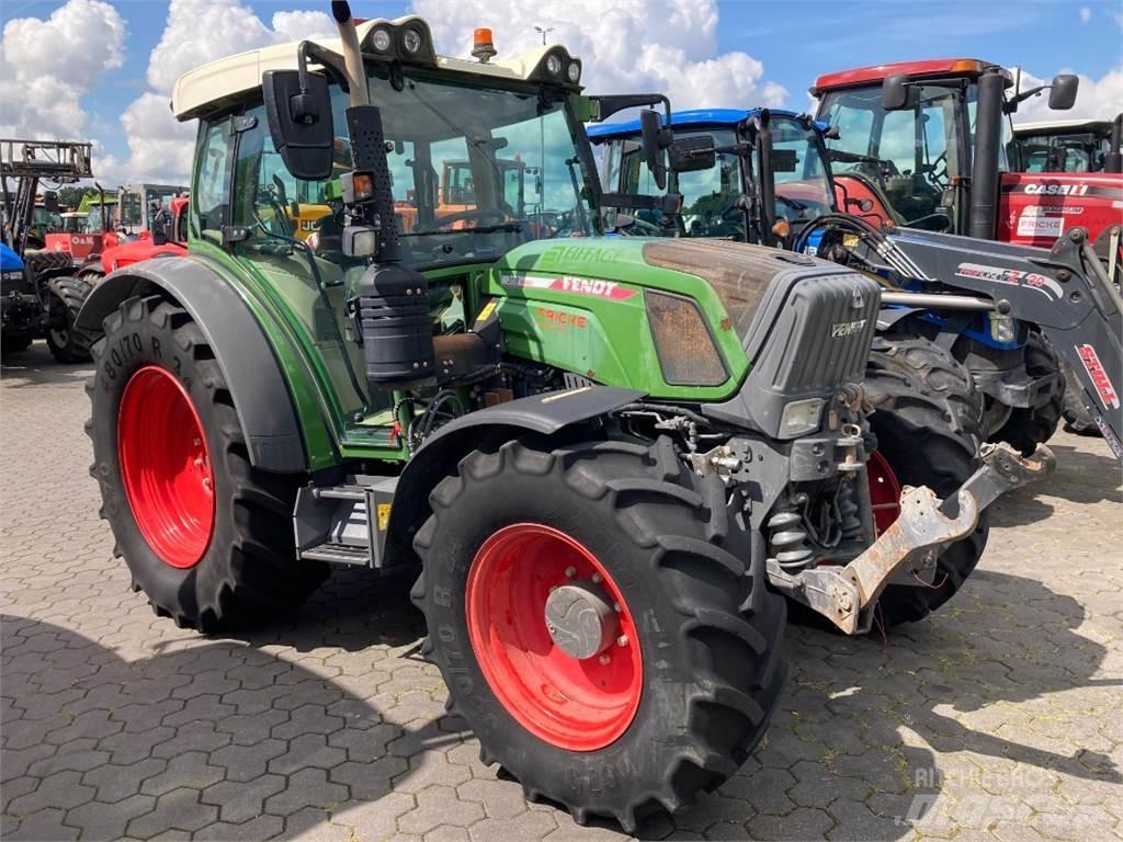 Fendt 208 Vario الجرارات