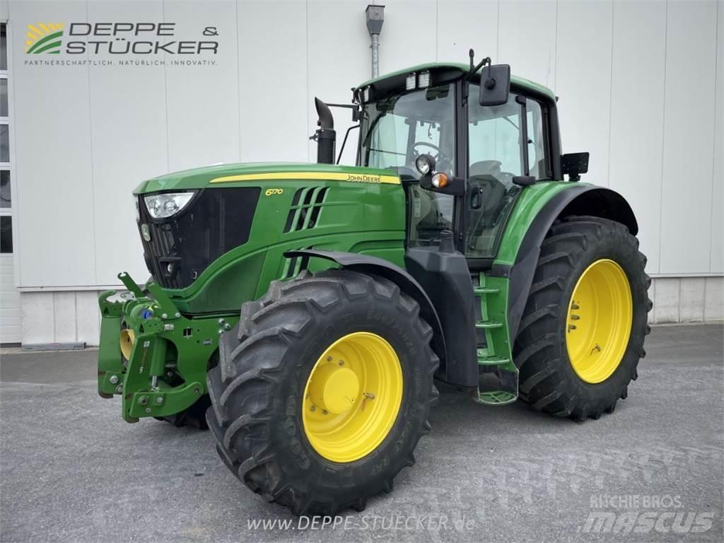 John Deere 6170M الجرارات
