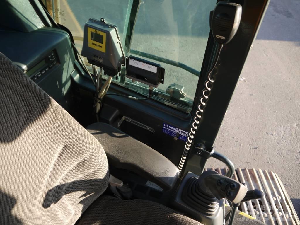 Hyundai R 235 LCRD-9 حفارات زحافة