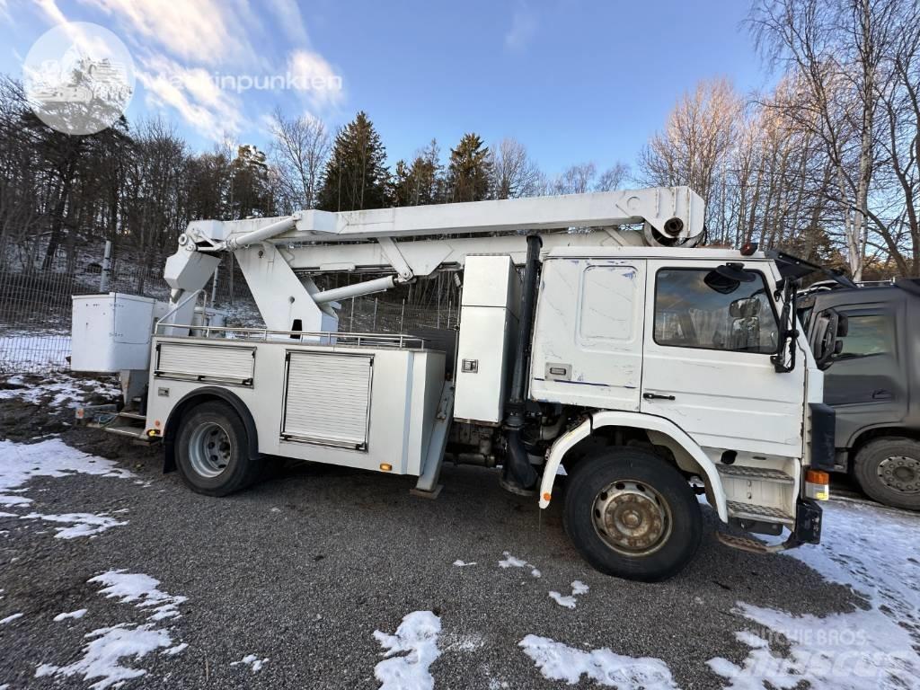 Scania P 92 M شاحنات الرافعات