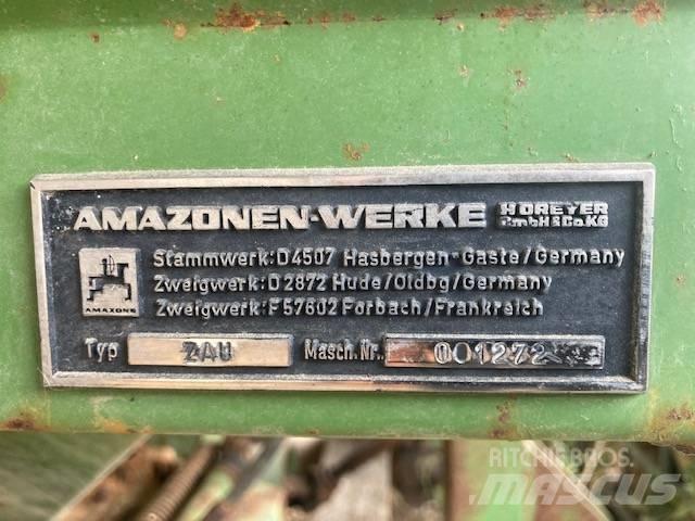 Amazone ZA-U 1500 معدات فرد المواد المعدنية