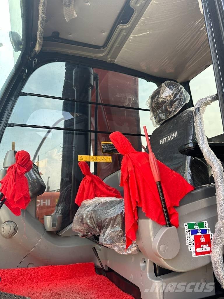 Hitachi ZX200 حفارات زحافة