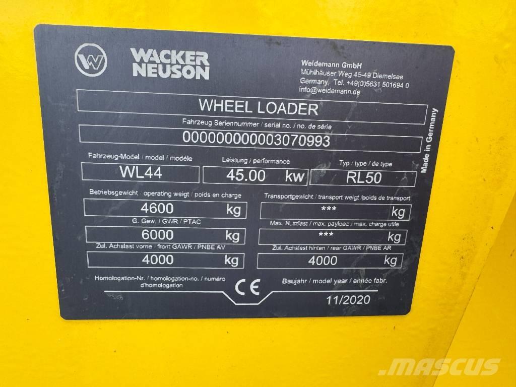 Wacker Neuson WL44 لوادر بعجل