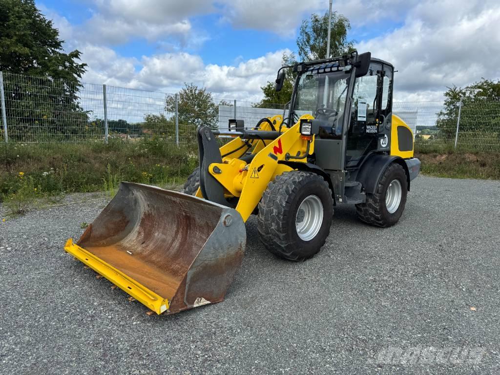 Wacker Neuson WL44 لوادر بعجل