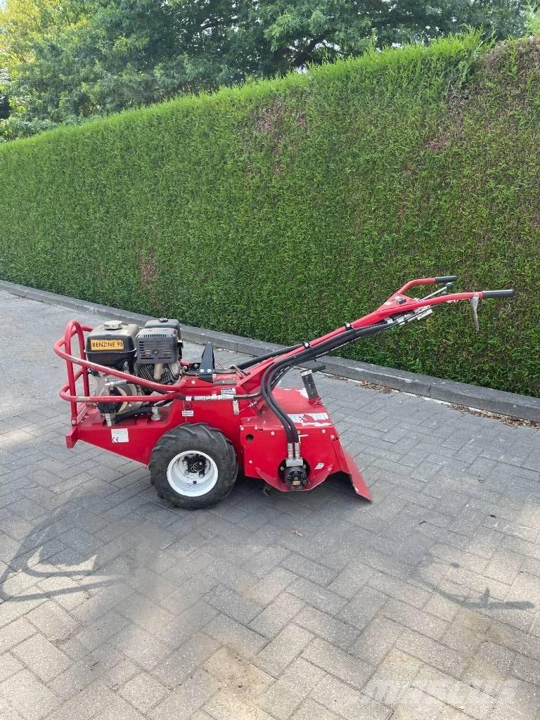 Barreto 1320 جرارات ثنائية العجلات