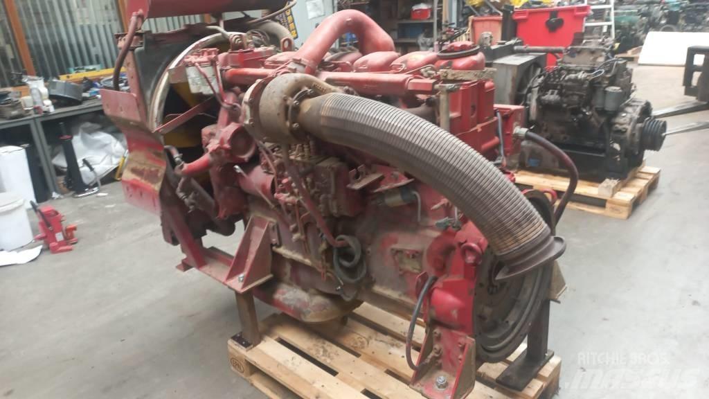 Volvo TD121G محركات