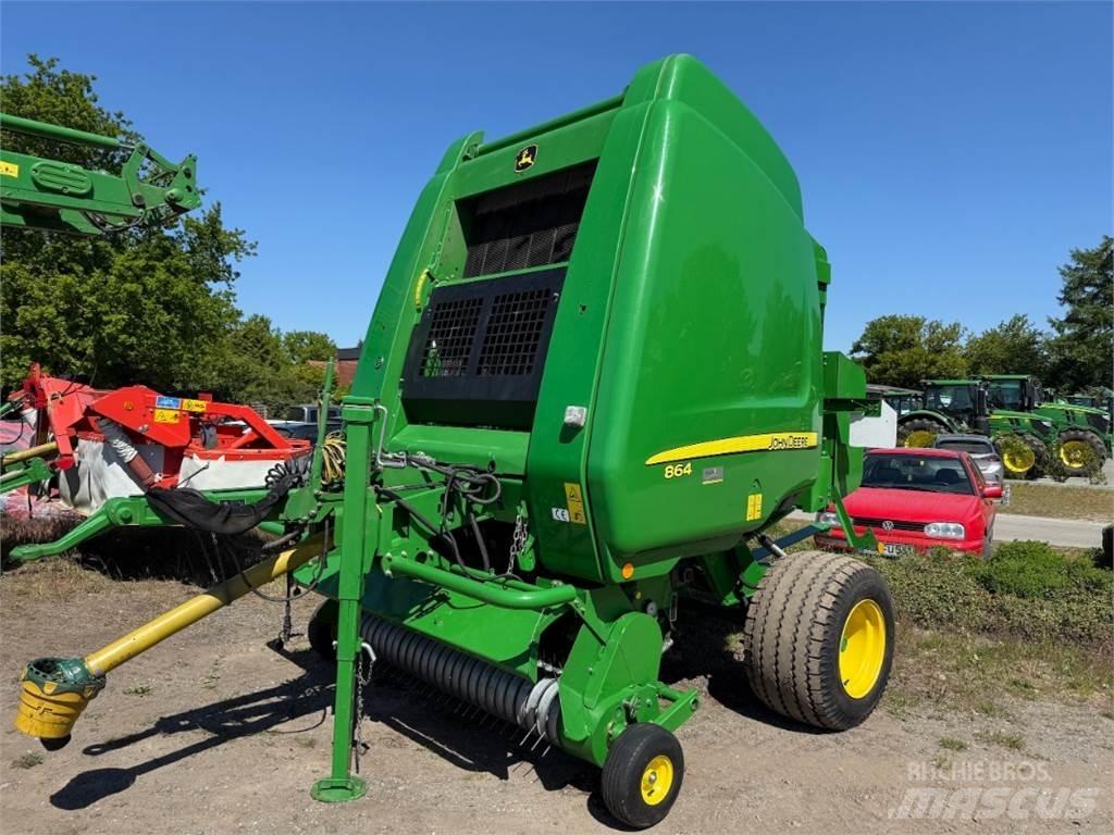 John Deere 864 ماكينات زراعية أخرى
