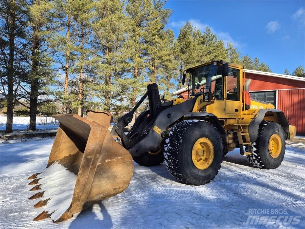 Volvo L120E لوادر بعجل