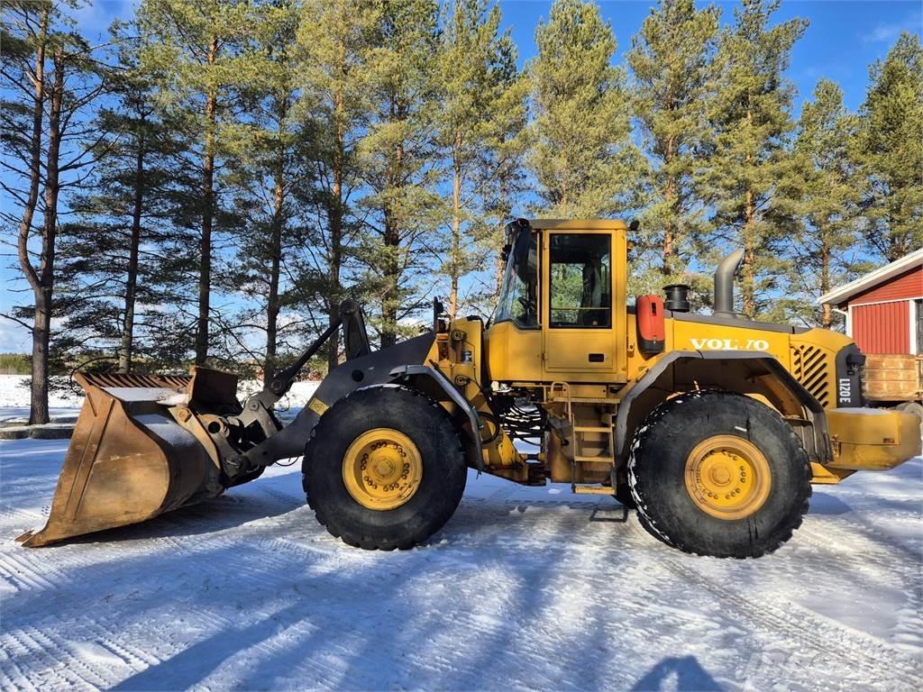 Volvo L120E لوادر بعجل