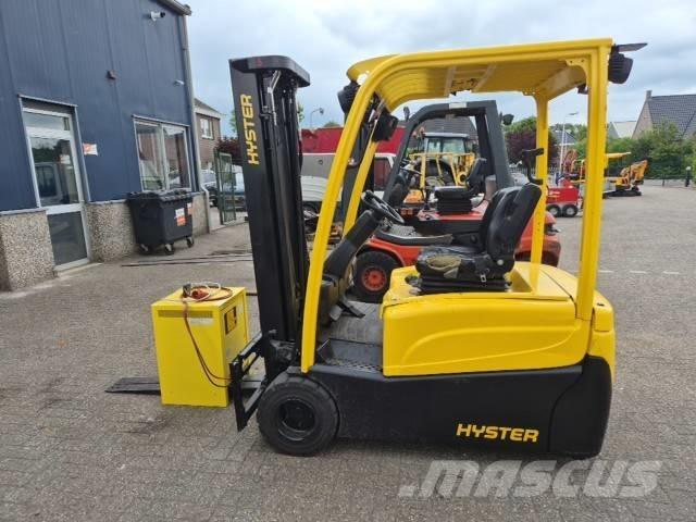 Hyster J 2.00 XNT شاحنات ذات رافعات شوكية تعمل بالكهرباء