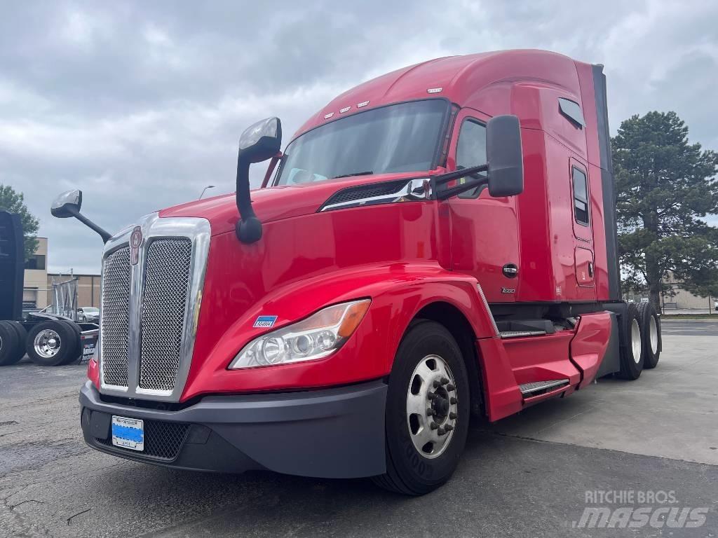 Kenworth T 680 وحدات الجر