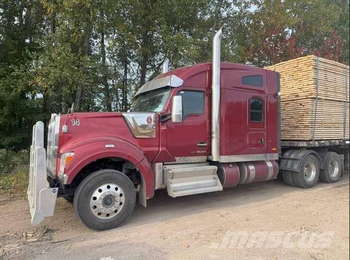 Kenworth W 990 وحدات الجر