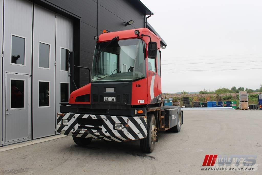 Kalmar TT 612 D جرارات صالات المطارات