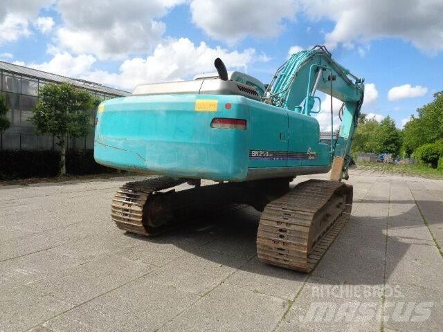Kobelco SK250NLC حفارات زحافة